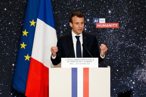 法国总统马克龙：人工智能如不加限制将彻底摧毁西方民主