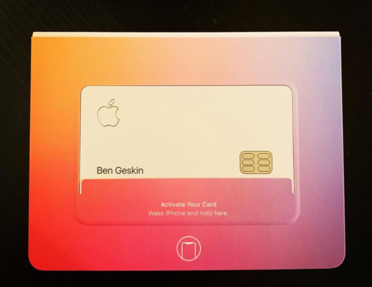 Apple Card实体卡曝光，只有logo没有卡号