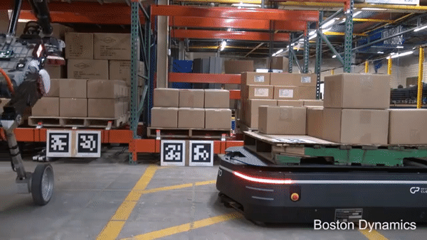 波士顿动力双轮机器人Handle即将出道！与物流机器人OTTO搭档运货