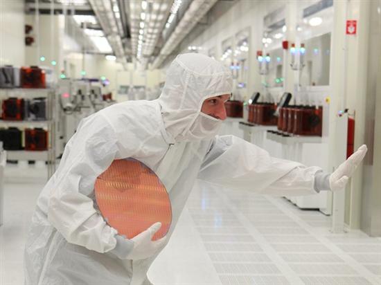 Intel/美光25nm工艺晶圆厂一日游