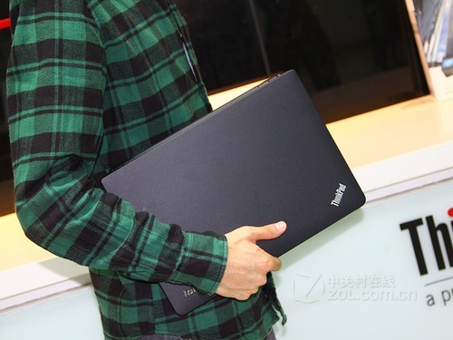 13英寸小黑2599元 ThinkPad E325降价 